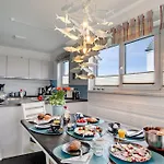 Hébergement de vacances Ferienhaus-lieblingsplatz-by-seeblick-ferien-oro-direkte-wasserlage-sauna