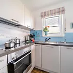 Hébergement de vacances Ferienhaus-lieblingsplatz-by-seeblick-ferien-oro-direkte-wasserlage-sauna