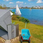 Ferienhaus-lieblingsplatz-by-seeblick-ferien-oro-direkte-wasserlage-sauna Σπίτι διακοπών *