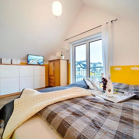 بيت للعطل Ferienhaus-lieblingsplatz-by-seeblick-ferien-oro-direkte-wasserlage-sauna أوبلينتيز