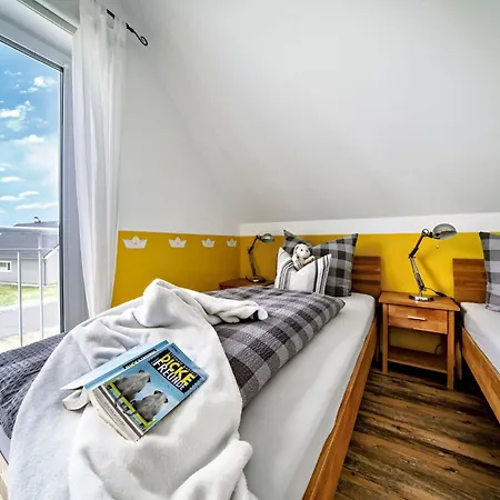 بيت للعطل Ferienhaus-lieblingsplatz-by-seeblick-ferien-oro-direkte-wasserlage-sauna